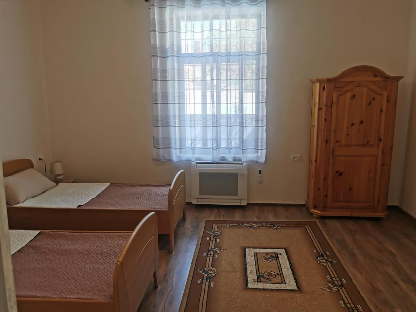 Gm Tirana Hostel Luaran gambar