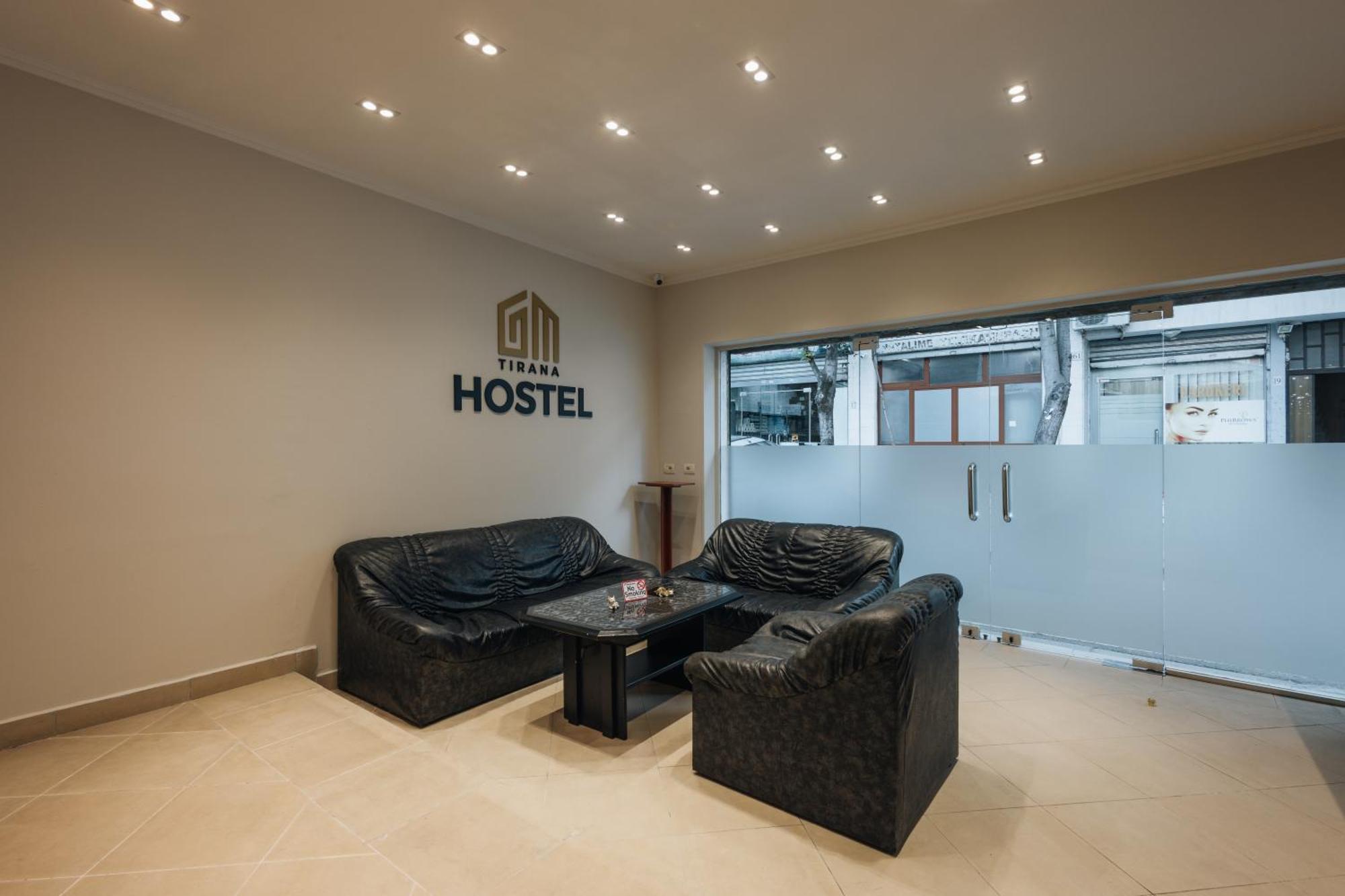 Gm Tirana Hostel Luaran gambar